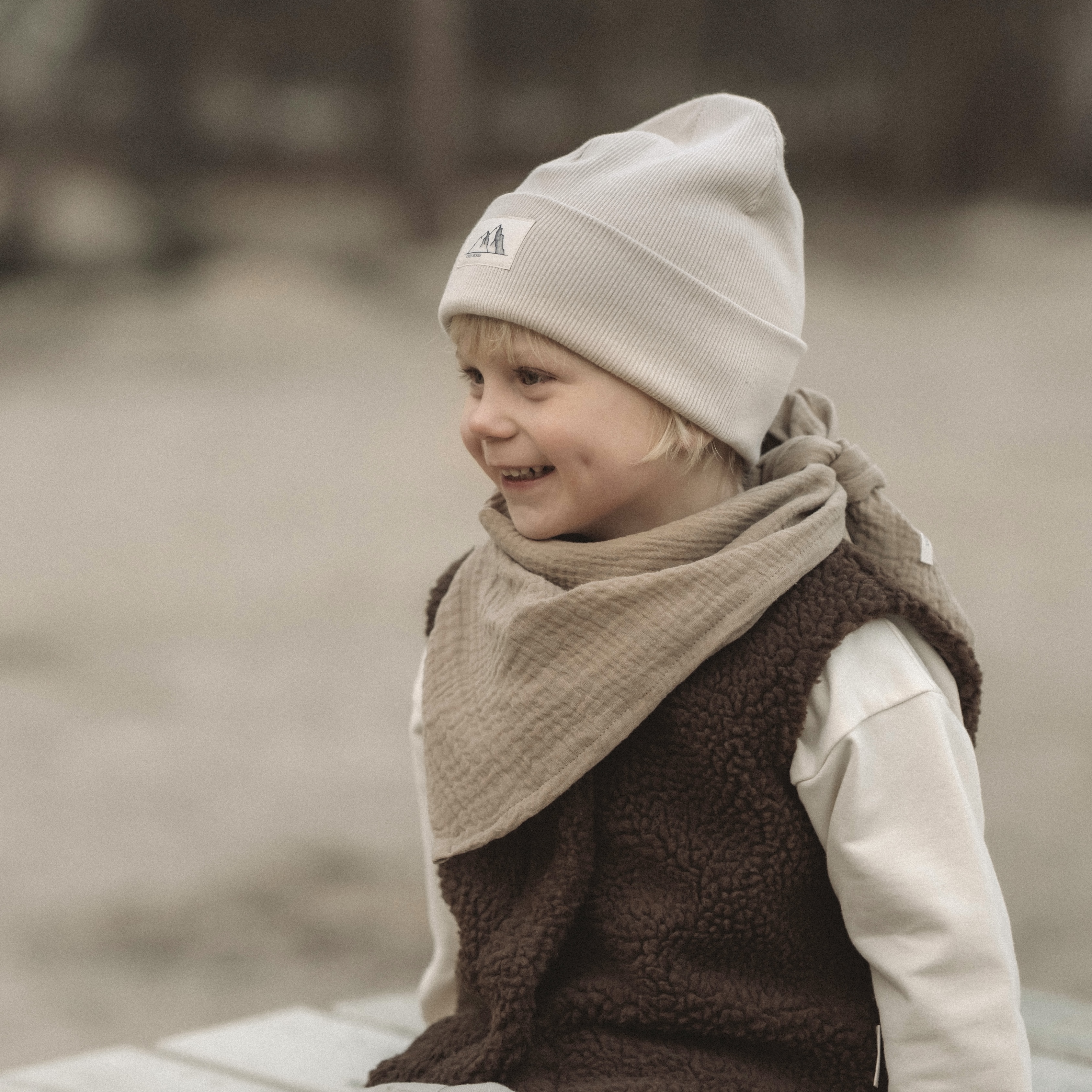 Musselinschal KIDS  / camel 