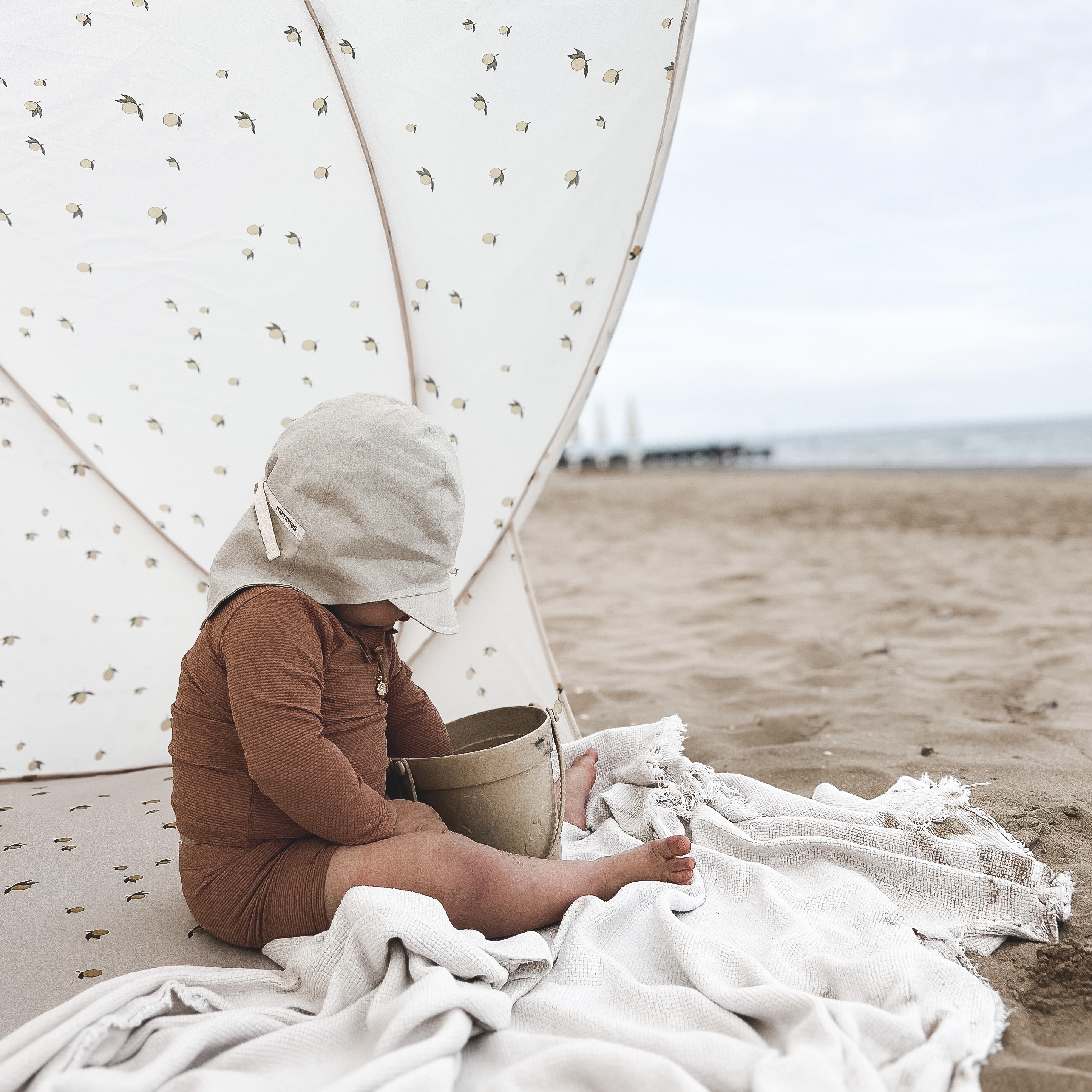 Sonnenhut Leinenmix / natural beige