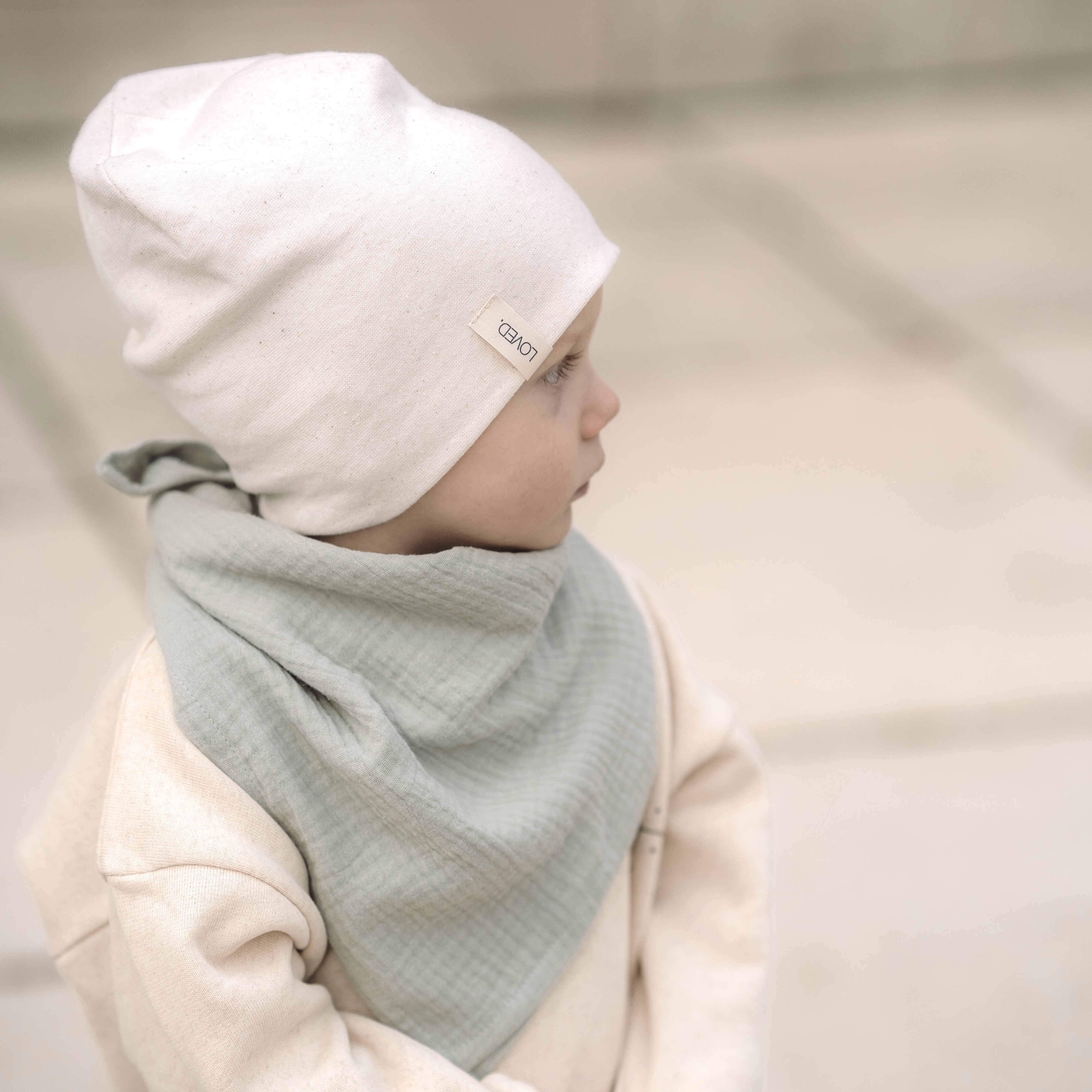 Basic Beanie LOVED / ecru 