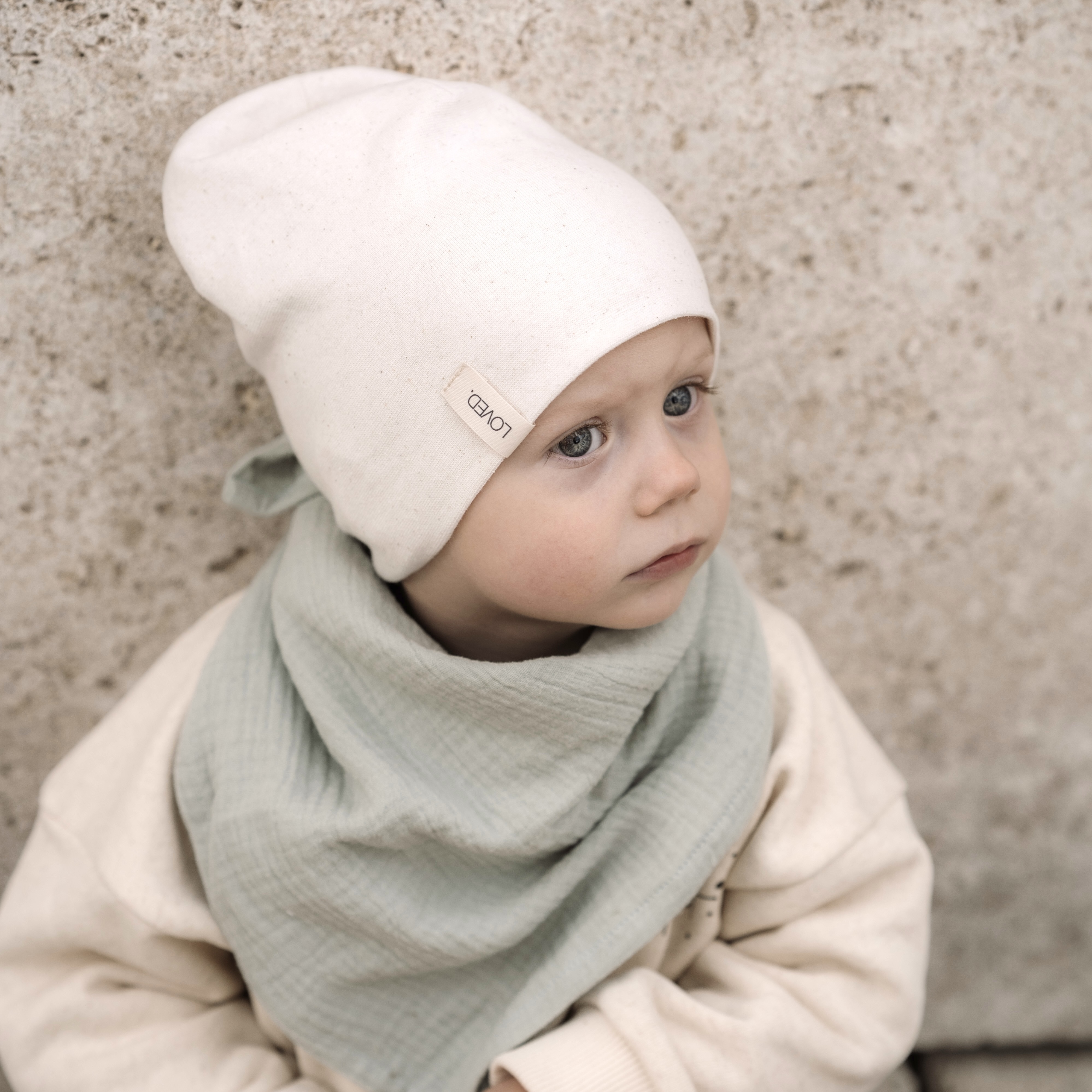 Basic Beanie LOVED / ecru 